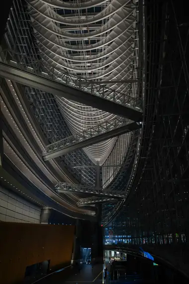 services-02 modern-architectural-interior-with-geometric-patterns-tzjw97uzpvq